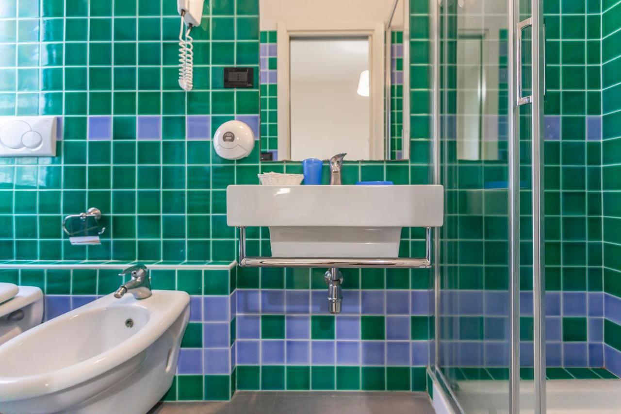 Hotel Vannucci Rimini Ngoại thất bức ảnh