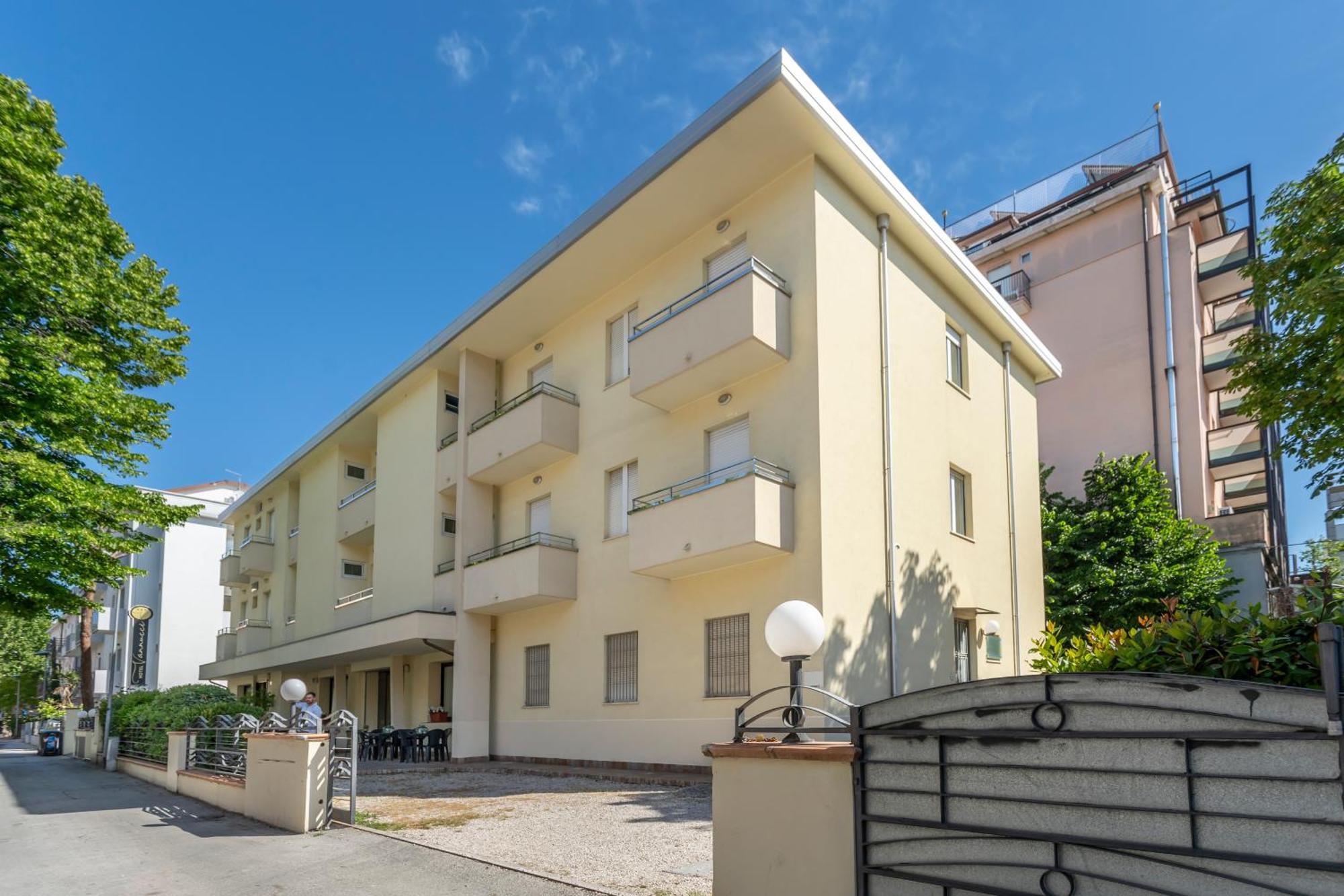 Hotel Vannucci Rimini Ngoại thất bức ảnh